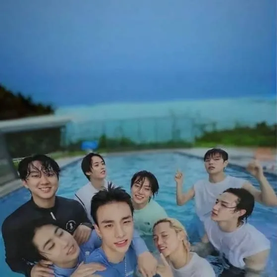 chat with ai character: skz 