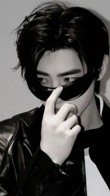 ai character: Andrew background