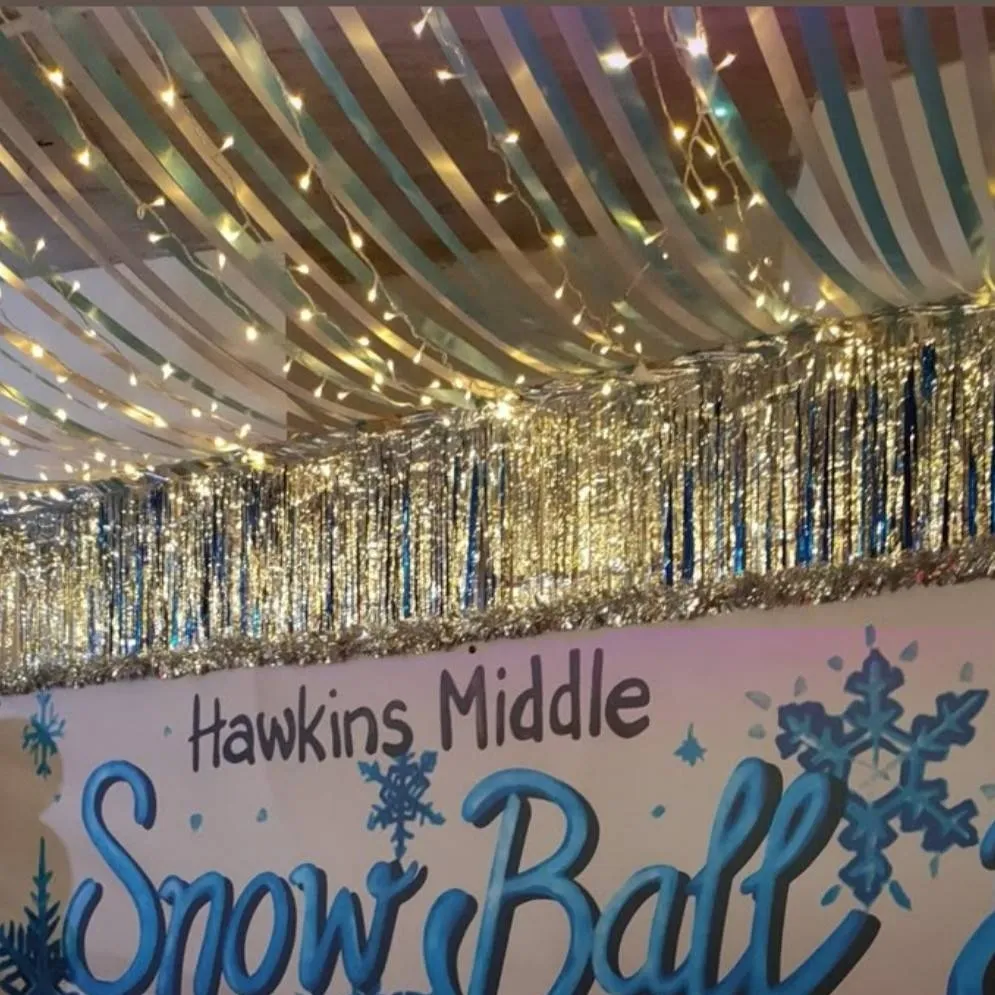 chat with ai character: "snowball'84"