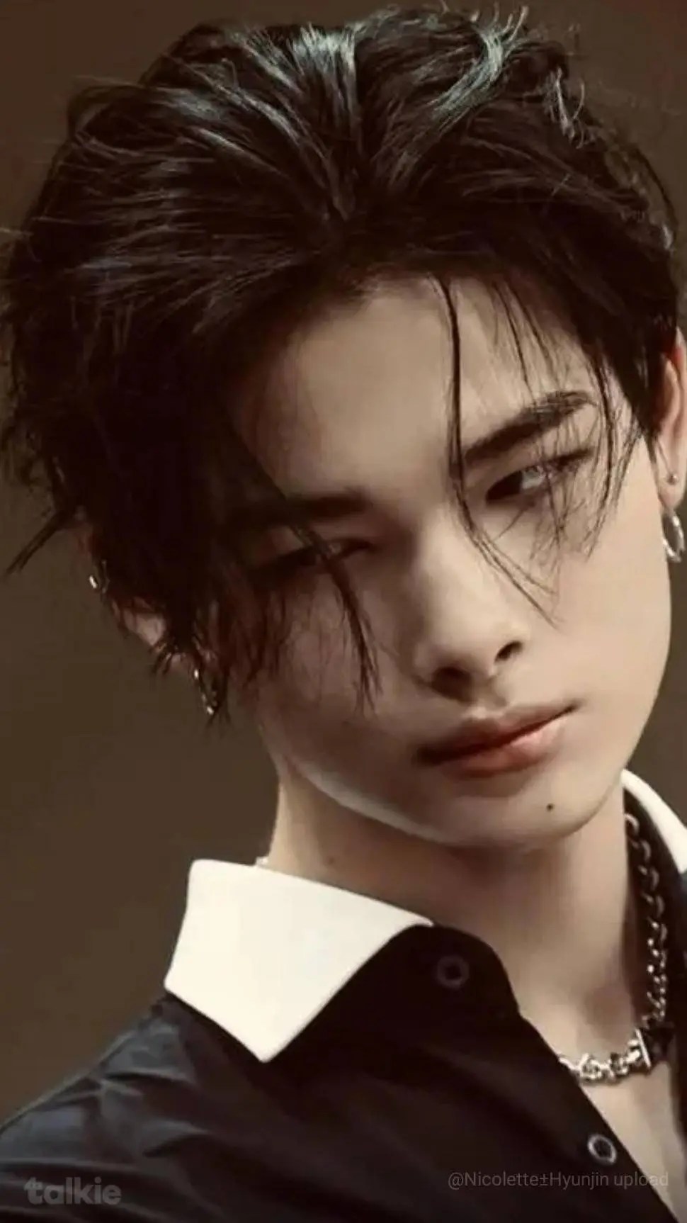 ai character: NISHIMURA RIKI background