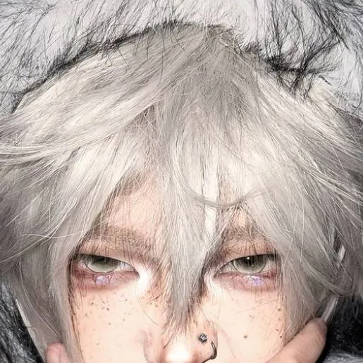 chat with ai character: 딜런 (Dylan) 