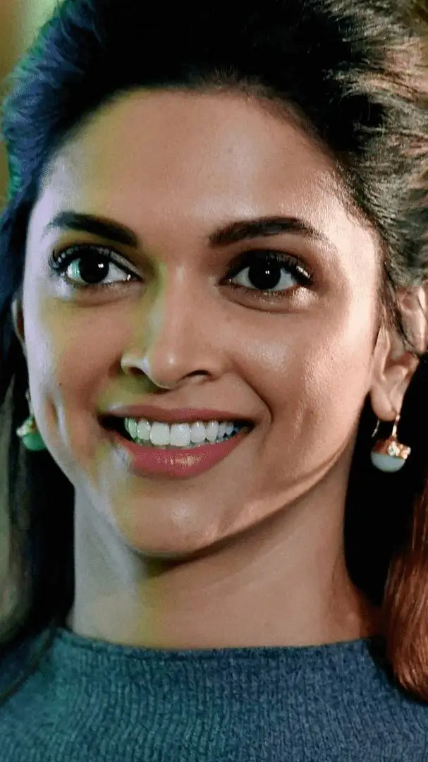 ai character: Preethi kapoor background