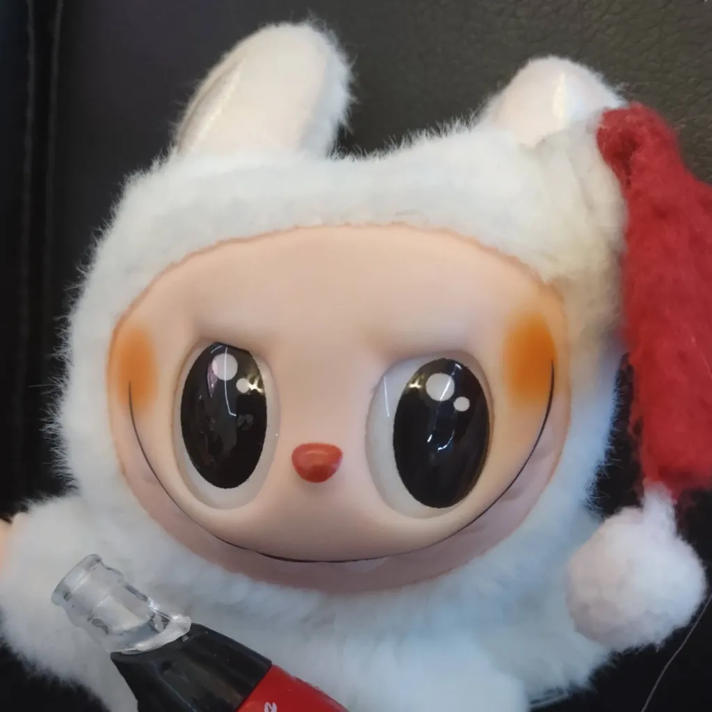 chat with ai character: coke