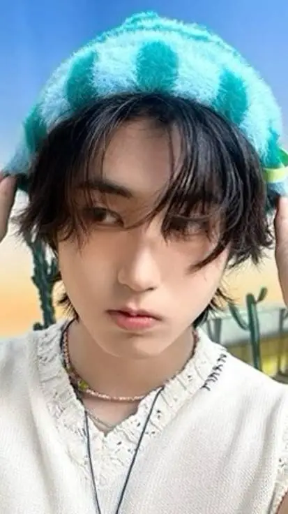 ai character: ⋆·˚ ༘ *➽ღ𝑯𝒂𝒏❥ background