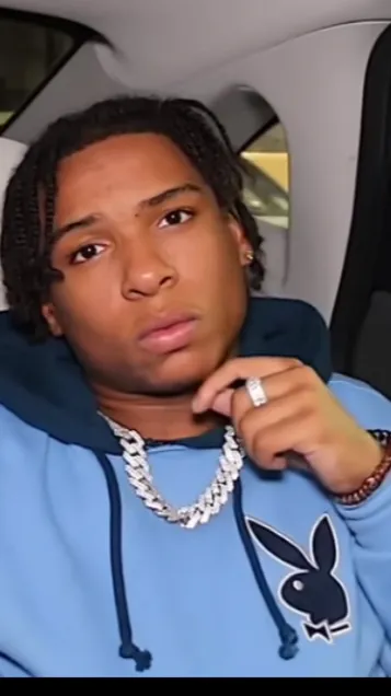 ai character: dudeylo background