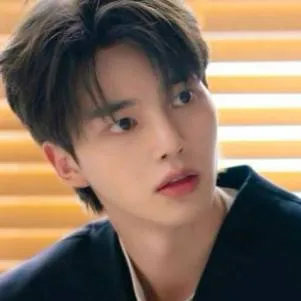 chat with ai character: Jeong Gu-won