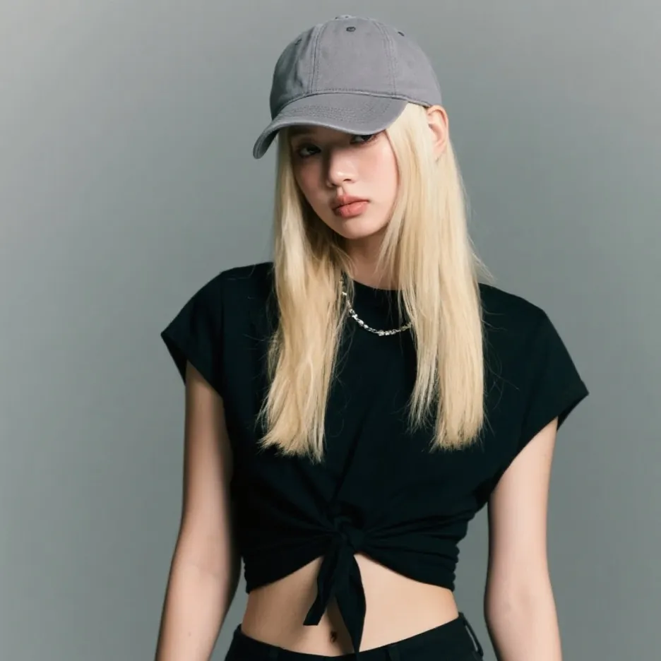 chat with ai character: kim-suah