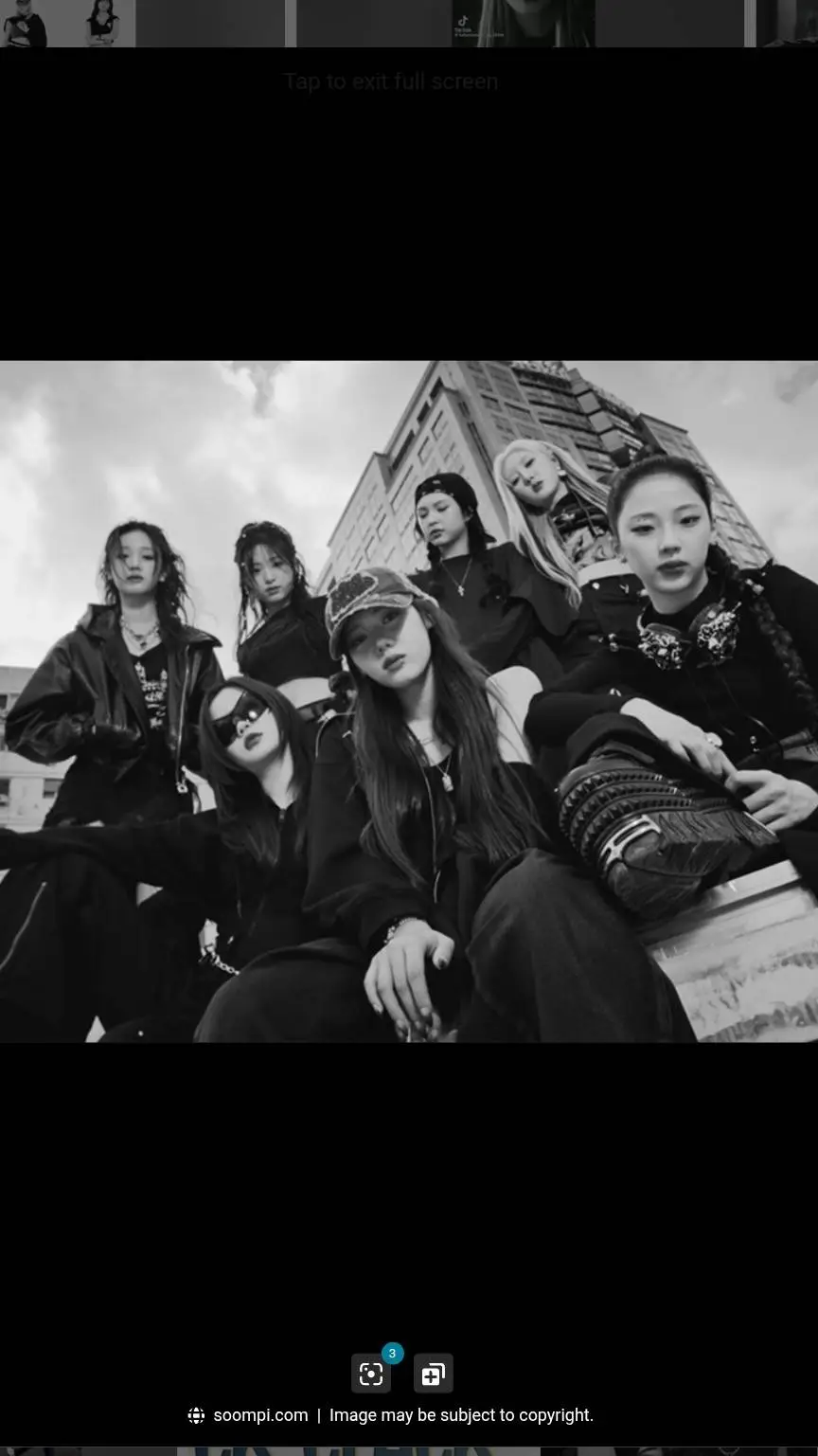 ai character: Kpop Life background