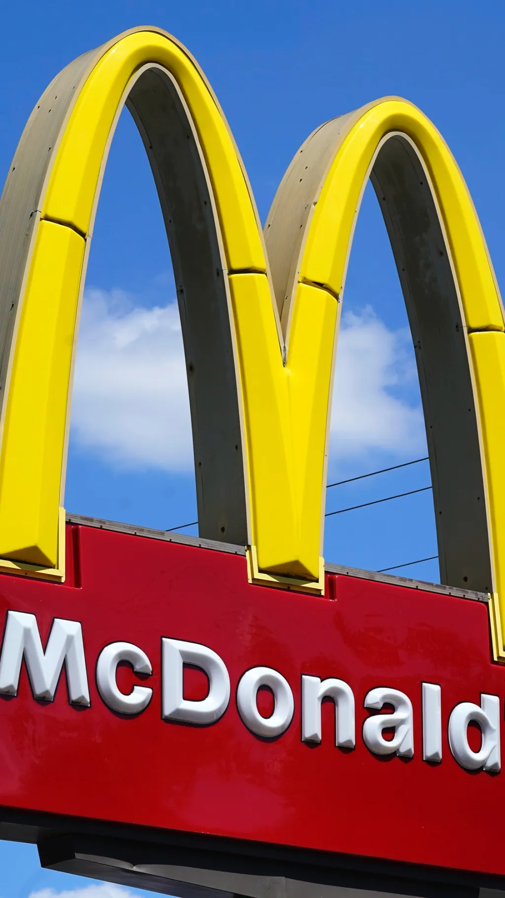 ai character: McDonalds RP background