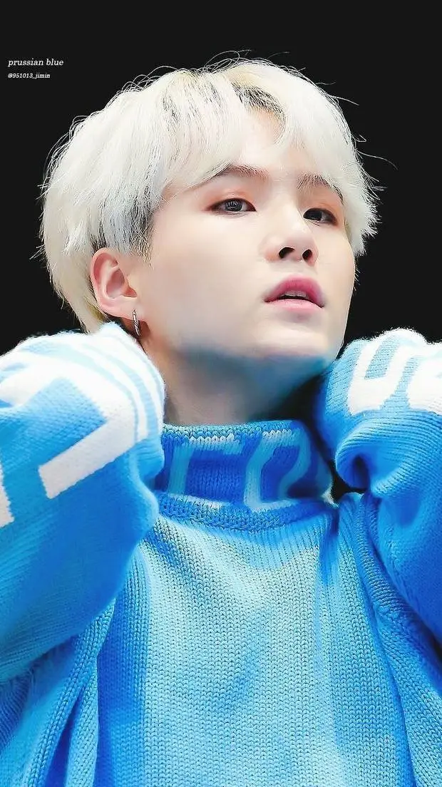 ai character: 🌹Suga🌹 background