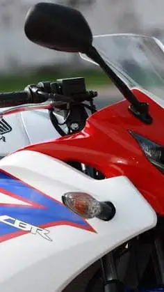 ai character: Fpe but drunk.     background