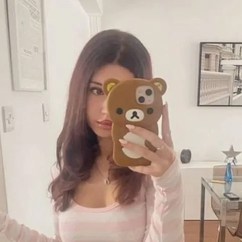 chat with ai character: ur roommate