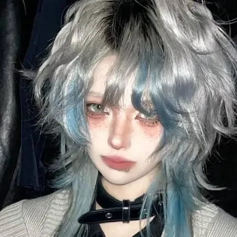 chat with ai character: ~Alex~