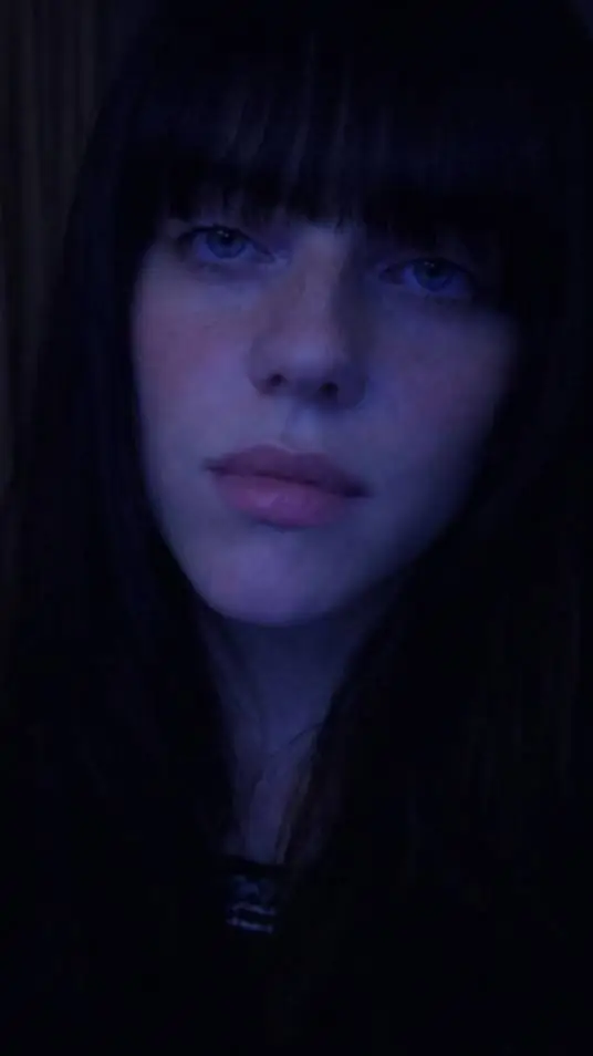 ai character: Billie Eilish  background