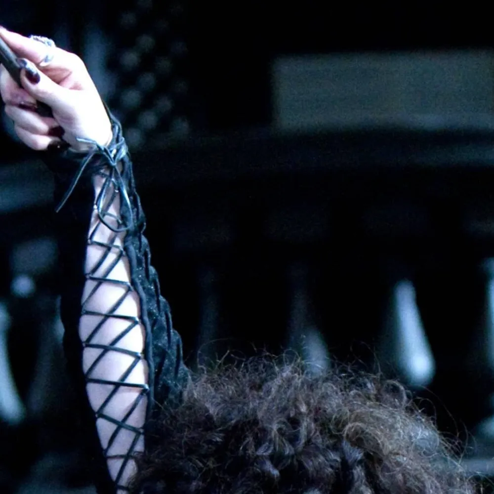 chat with ai character: Bellatrix 