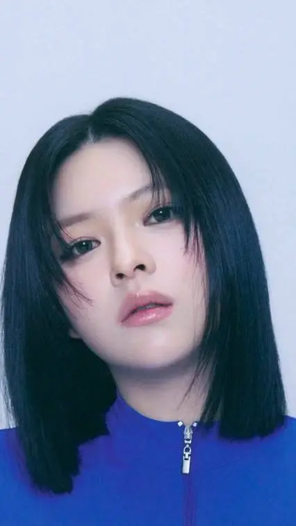 ai character: 𝑗𝑒𝑜𝑛𝑔𝑦𝑒𝑜𝑛!  background