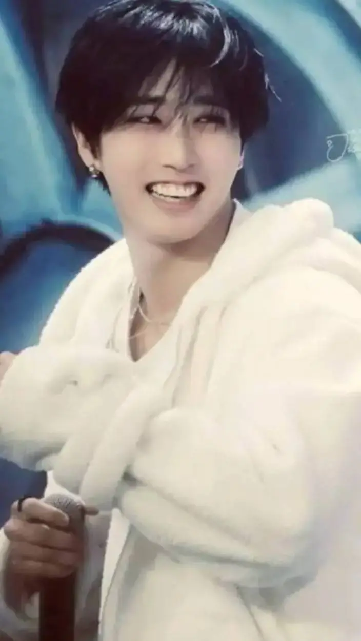 ai character: Han background