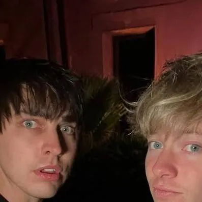 chat with ai character: Sam and Colby 