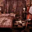 chat with ai character: Zoink horror hotel