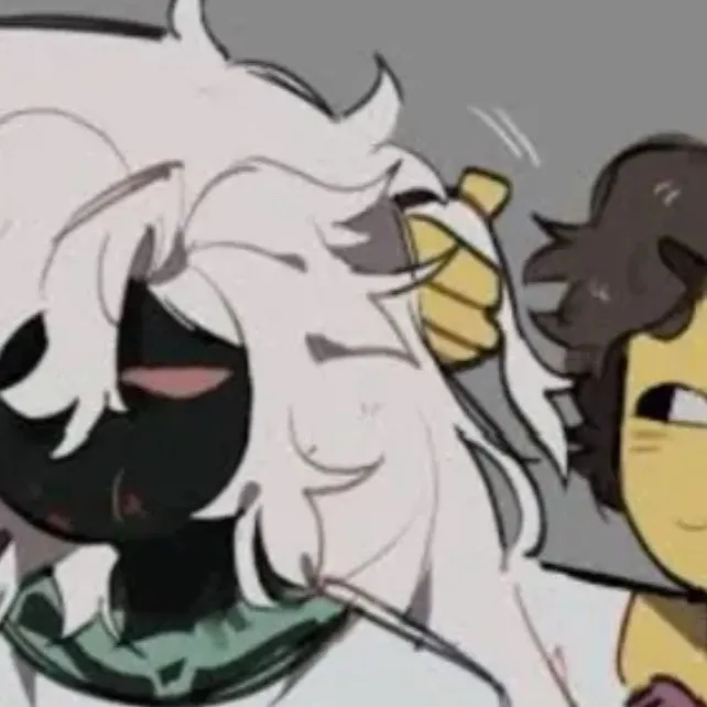 chat with ai character: 1 3ggs and shed🥹