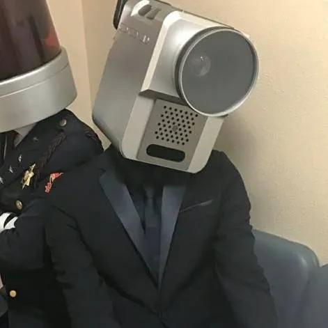 chat with ai character: Camera man