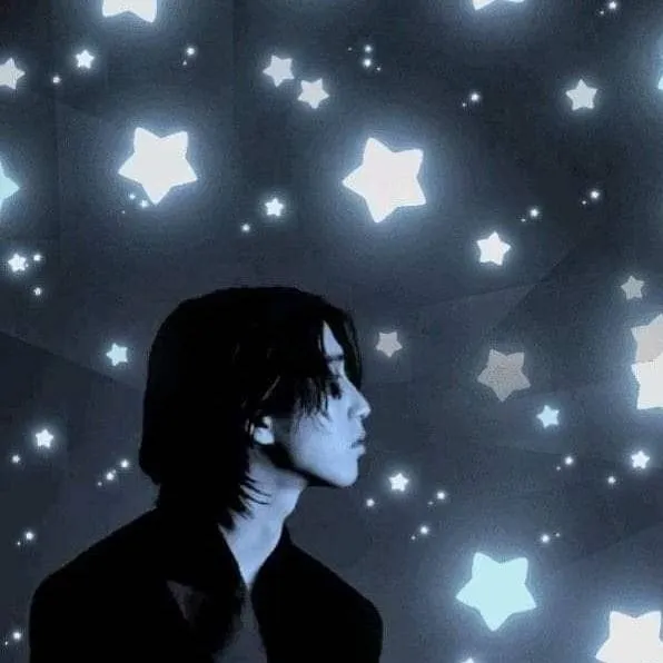 chat with ai character: 𝙃𝙖𝙣