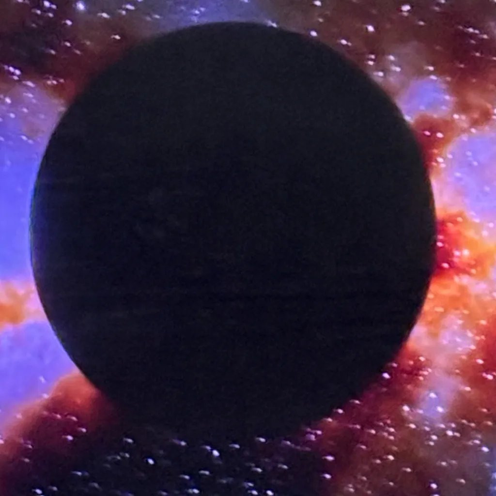 chat with ai character: Black hole 