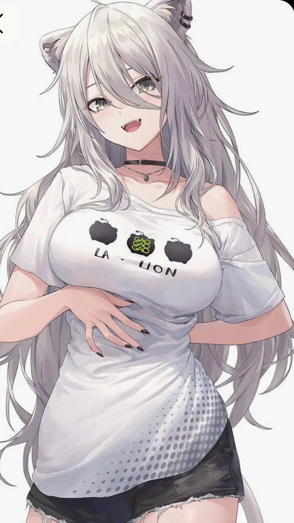 ai character: Luna  background