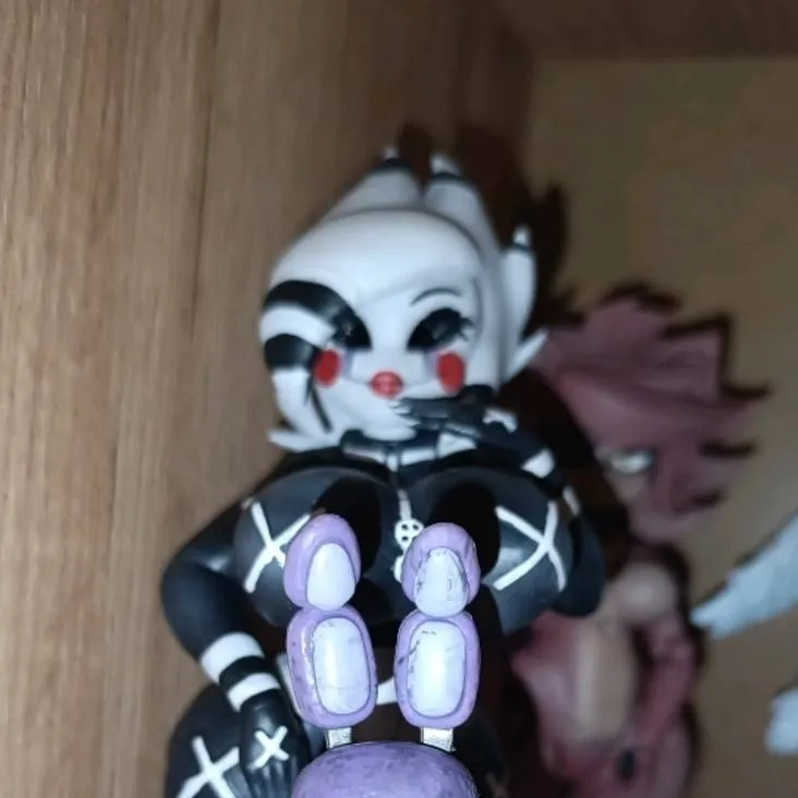 chat with ai character: puppet mejer