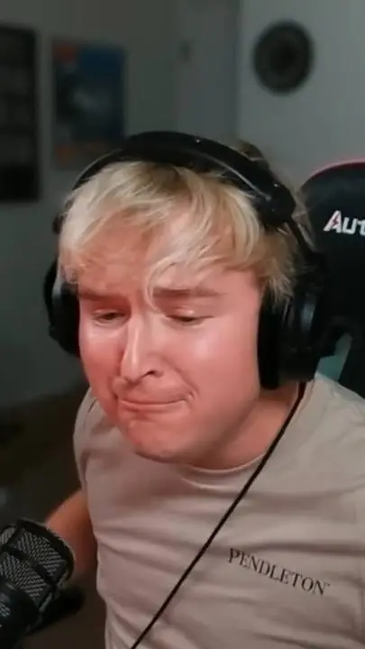 ai character: Shootabirdy&lizzy background