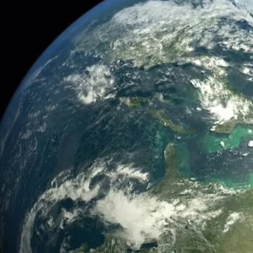 chat with ai character: Earth 