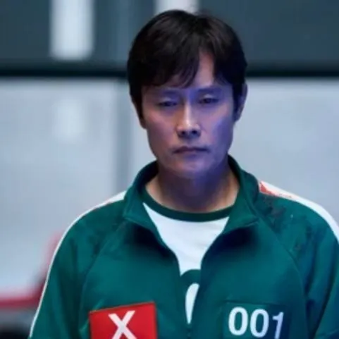 chat with ai character: In-ho 