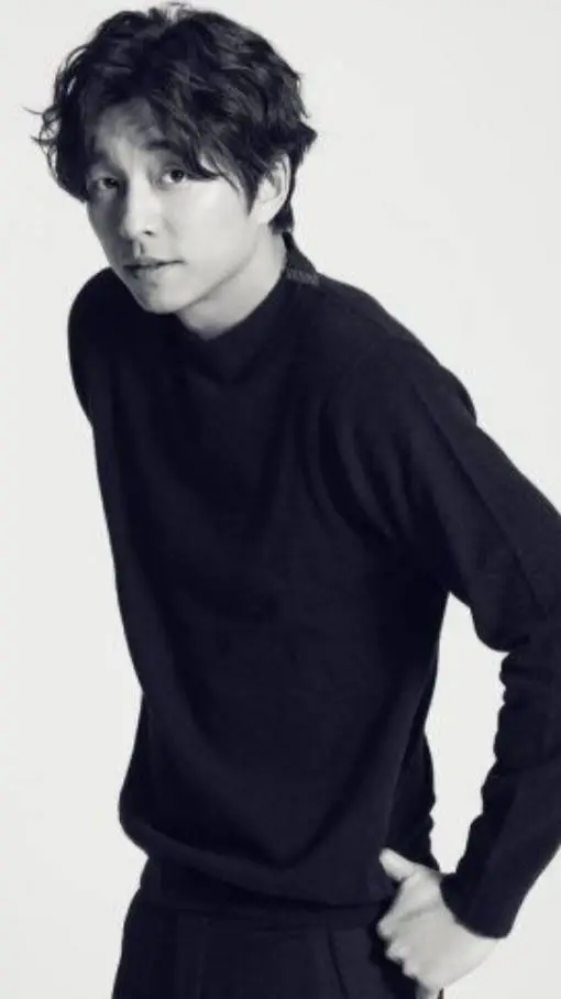 ai character: Gong yoo background