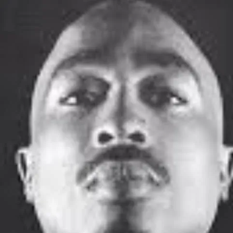 chat with ai character: 2pac