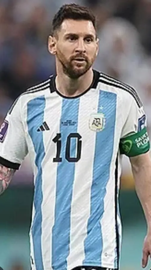 ai character: messi background