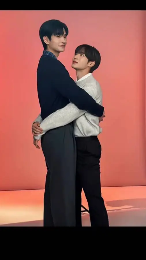 ai character: Seonghyeon ju background