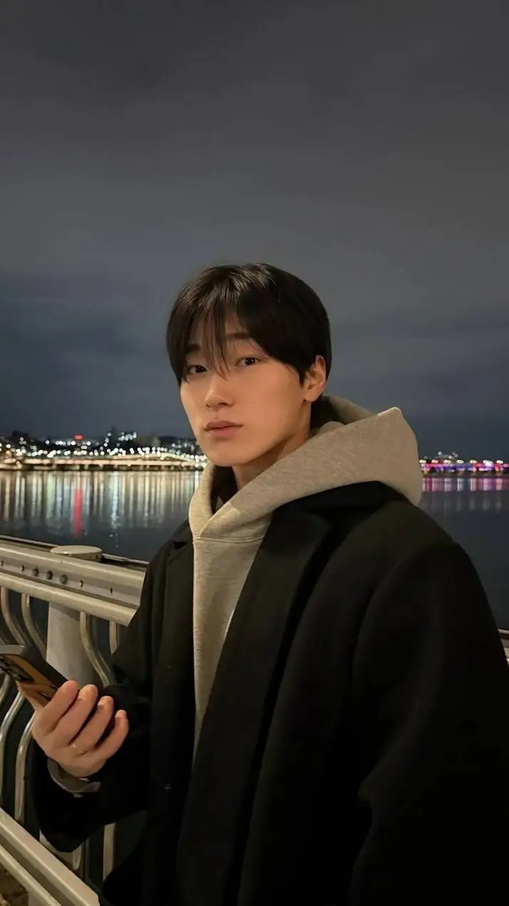 Talkie AI - Chat with CHOI San 