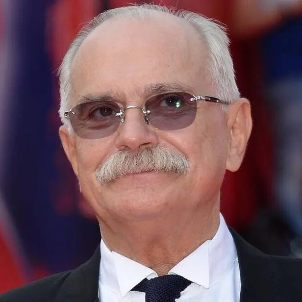 chat with ai character: Никита