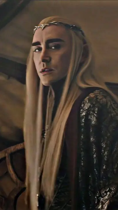 ai character: Thranduil  background