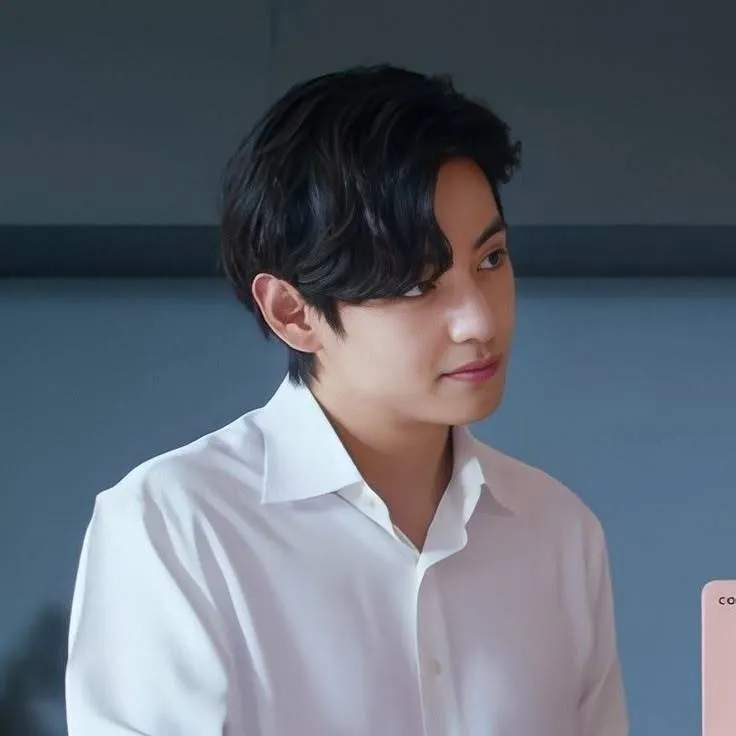 chat with ai character: Tae :)