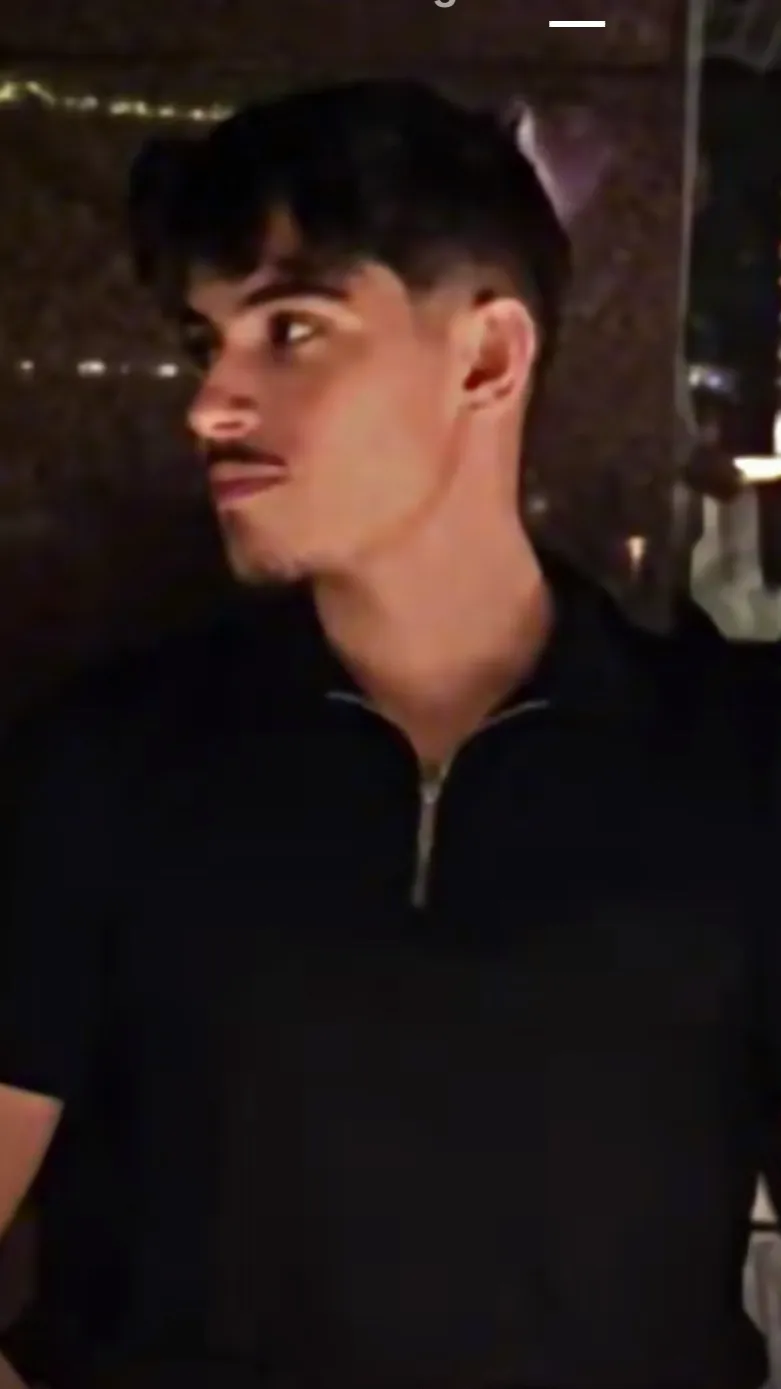 ai character: Sam background