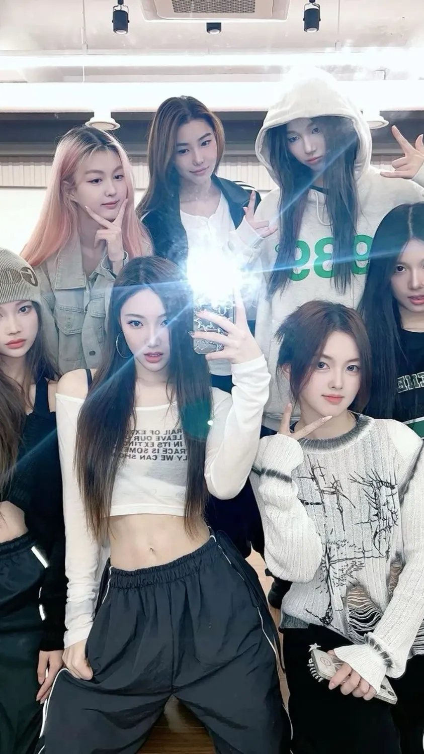 ai character: Glitch background