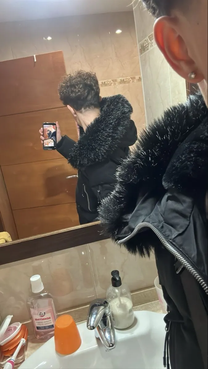 chat with ai character: Matteo