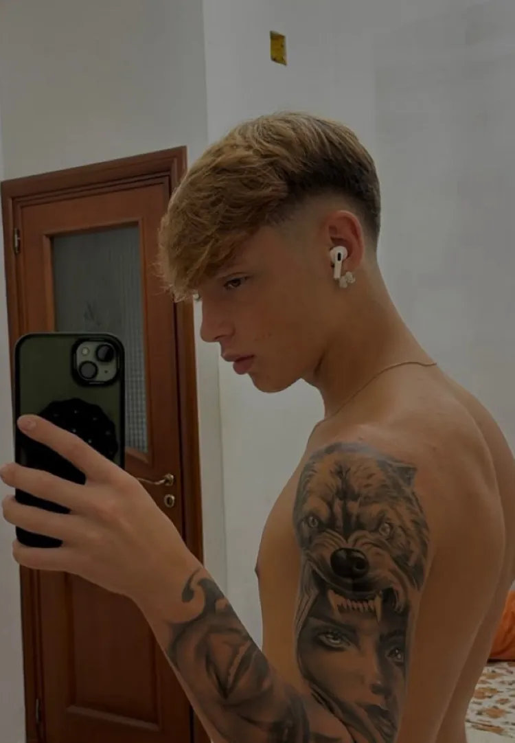 chat with ai character: Domenico Esposito 