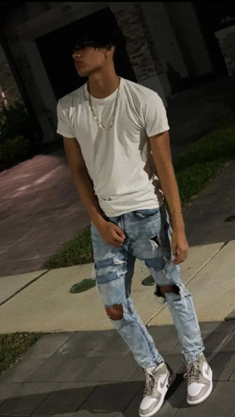 Talkie AI - Chat with Andrea