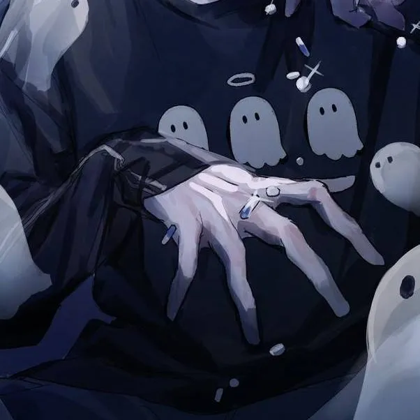 chat with ai character: 👻★F-A-R-A-H★🫪