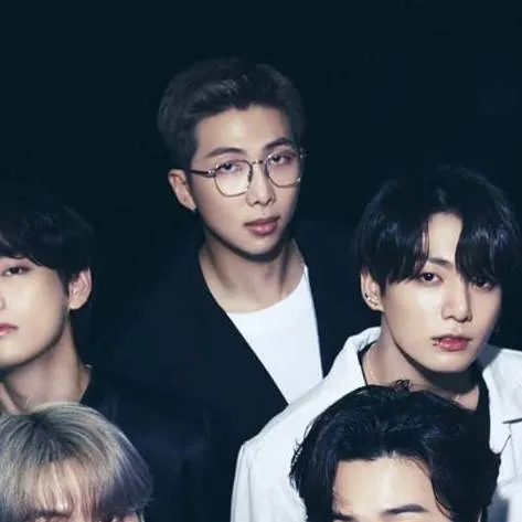 chat with ai character: BTS X Jennie<3