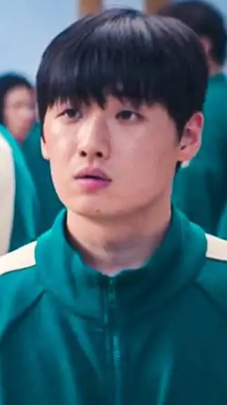 ai character: Squid Games Se-mi background