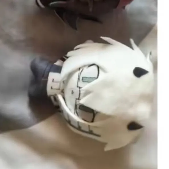 chat with ai character: miss Sasha an demi