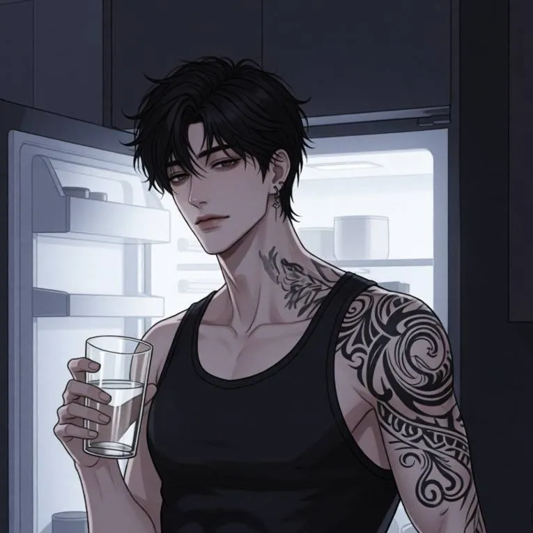 chat with ai character: 💔mike💔